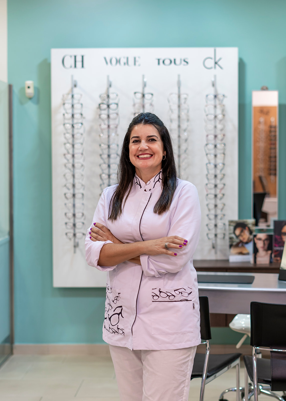Esperanza, equipo de Optica Curiel
